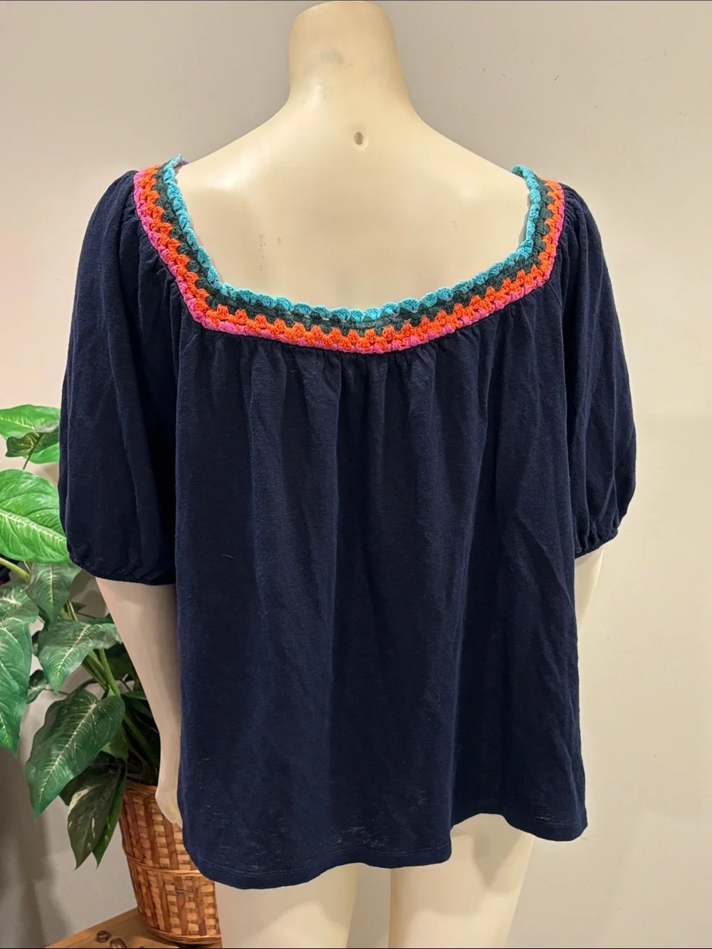 Boden Navy Linen Peasant Top with Crochet-Trimmed Square Neck